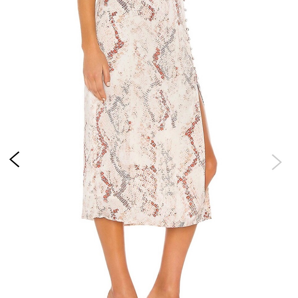 CUPCAKE AND CASHMERE Snakeprint satin midi skirt NEW SIZE 6